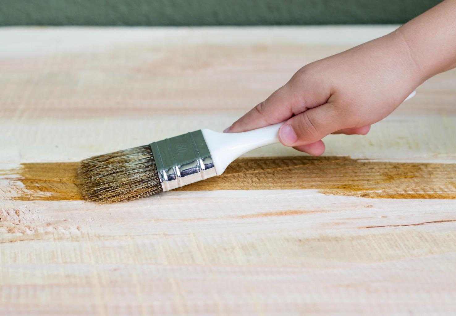 Pintar painéis de madeira: sete passos para uma parede com estilo
